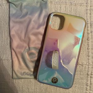 Loopy phone case